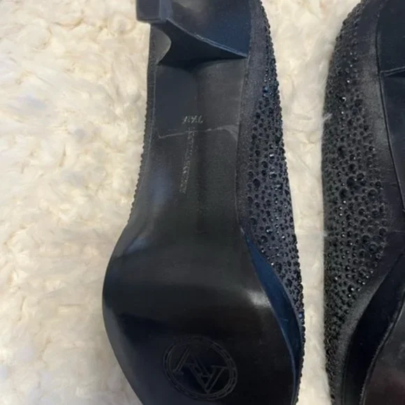 Adrienne Vittadini Pippi Rhinestone Peep Toe Black Platform Heels, size 7 1/2 - Picture 6 of 7
